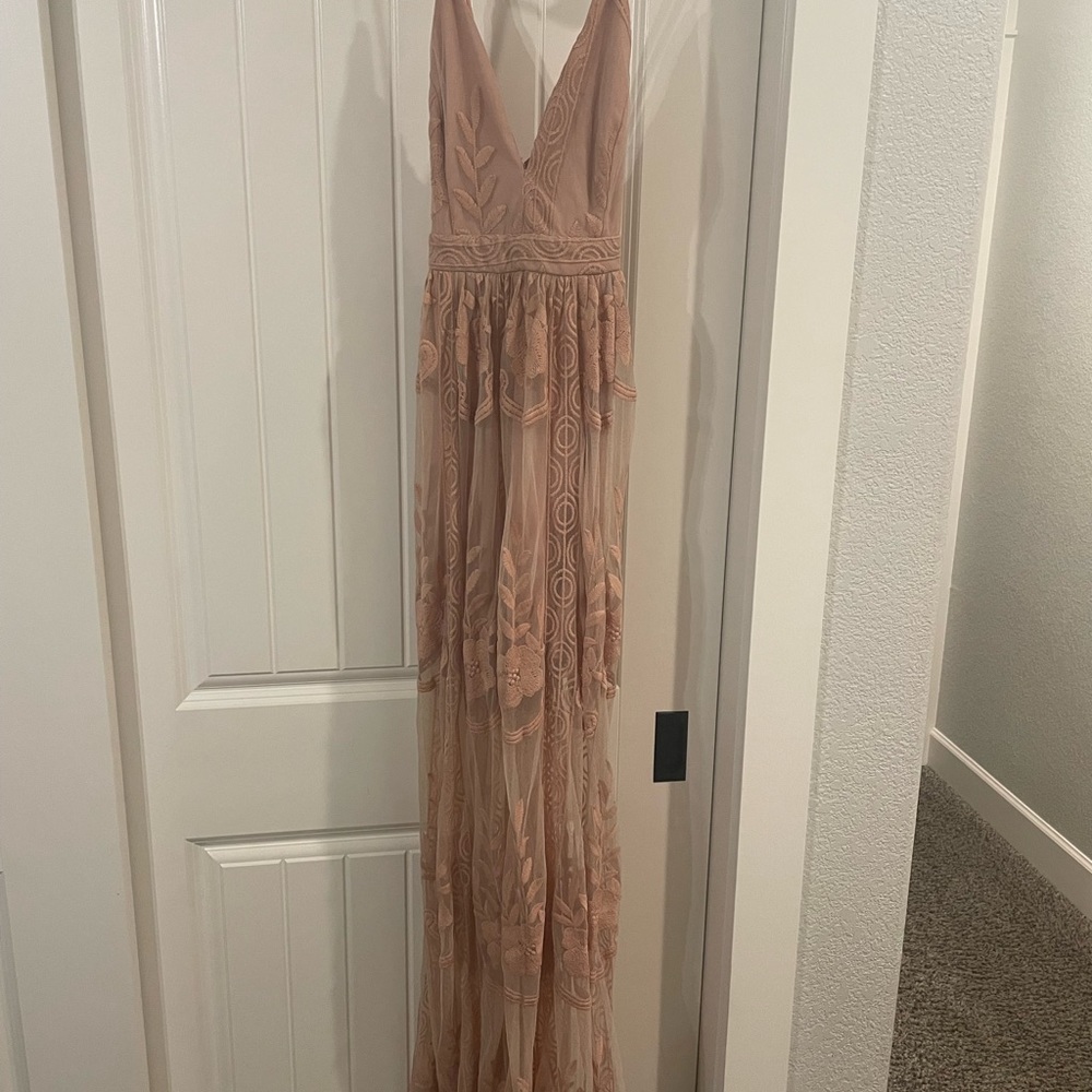 Dusty pink lace maxi dress